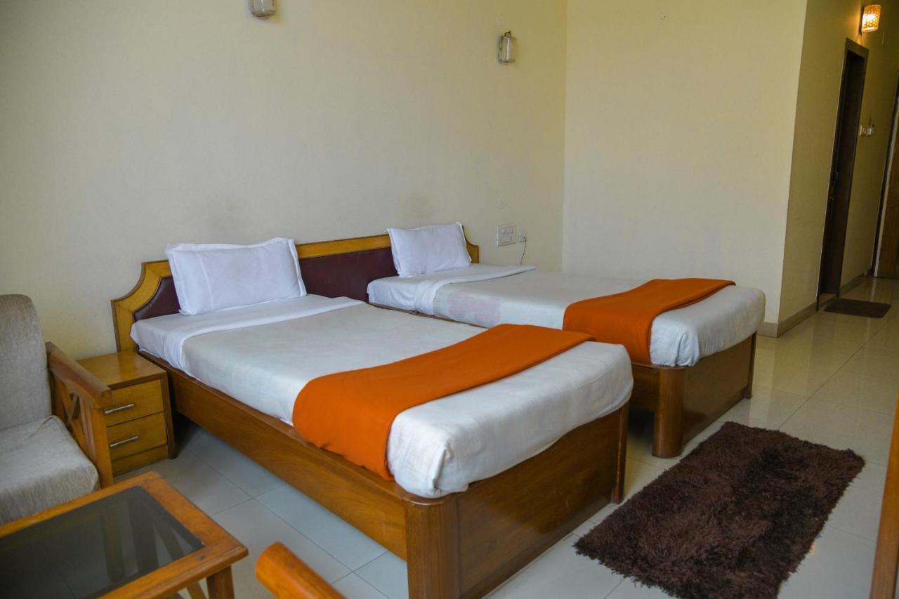 Hotel Earl Grey Jorhat Exterior photo