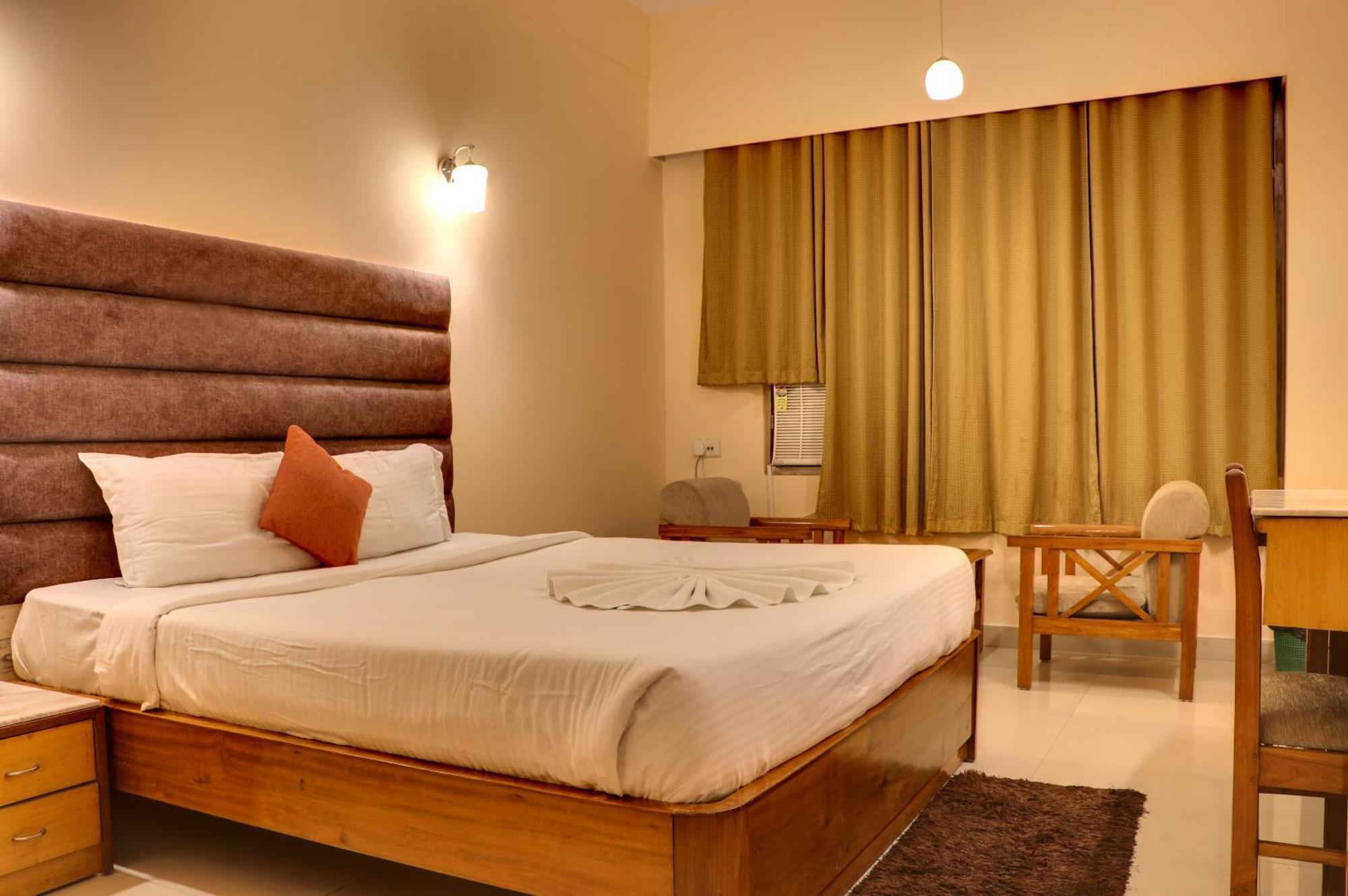 Hotel Earl Grey Jorhat Exterior photo
